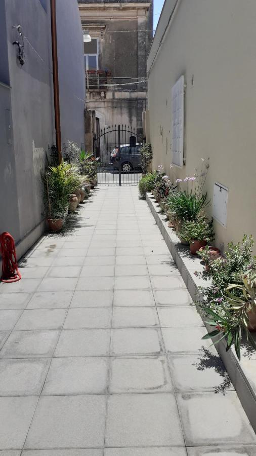 Il Cortile Della Patrona Apartment *