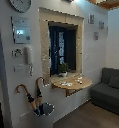 Ferienwohnung Il Cortile Della Patrona Syrakus Exterior foto